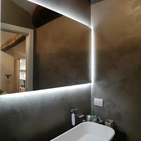 La Casa Di Veronique Apartman *